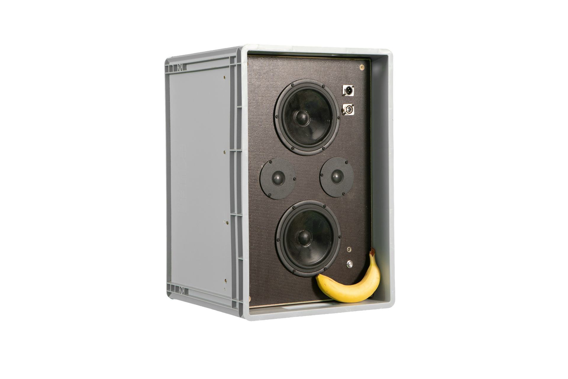 Mobil: mobil packshot speaker box 83