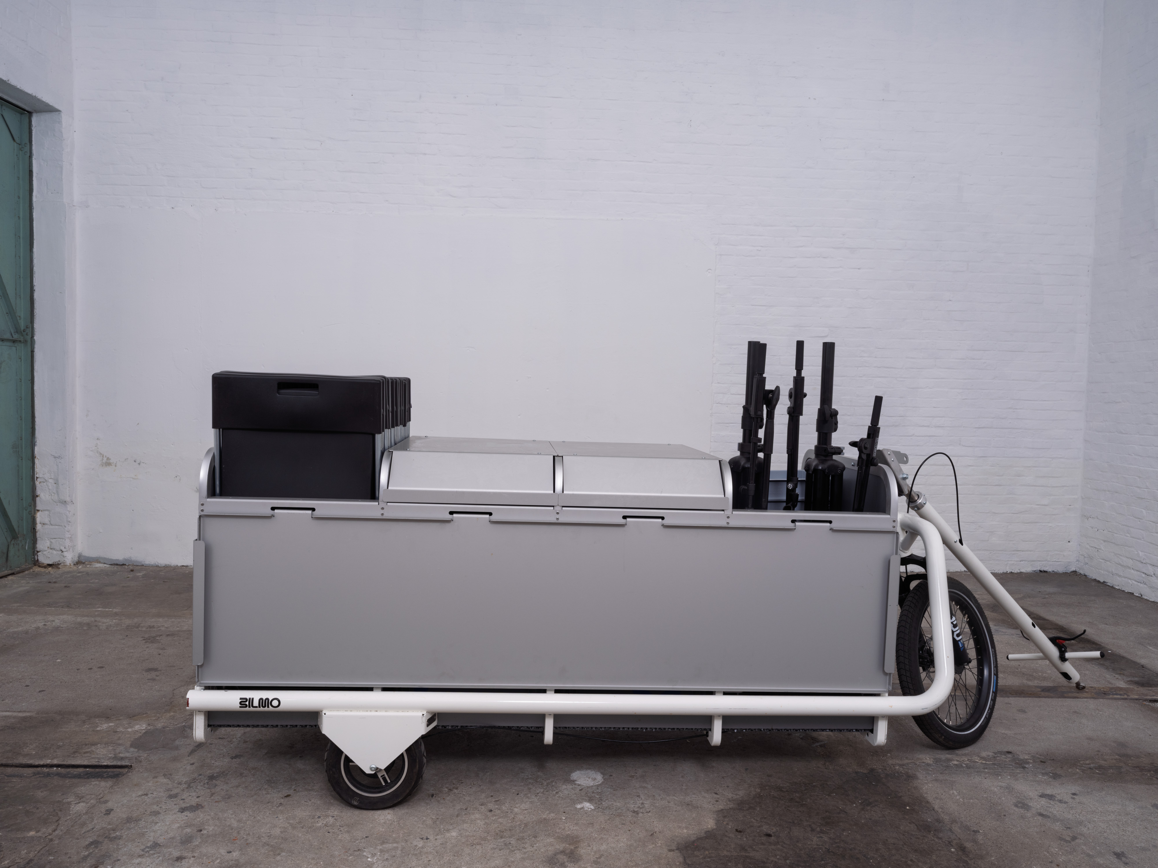 Dance Connect: packed setup