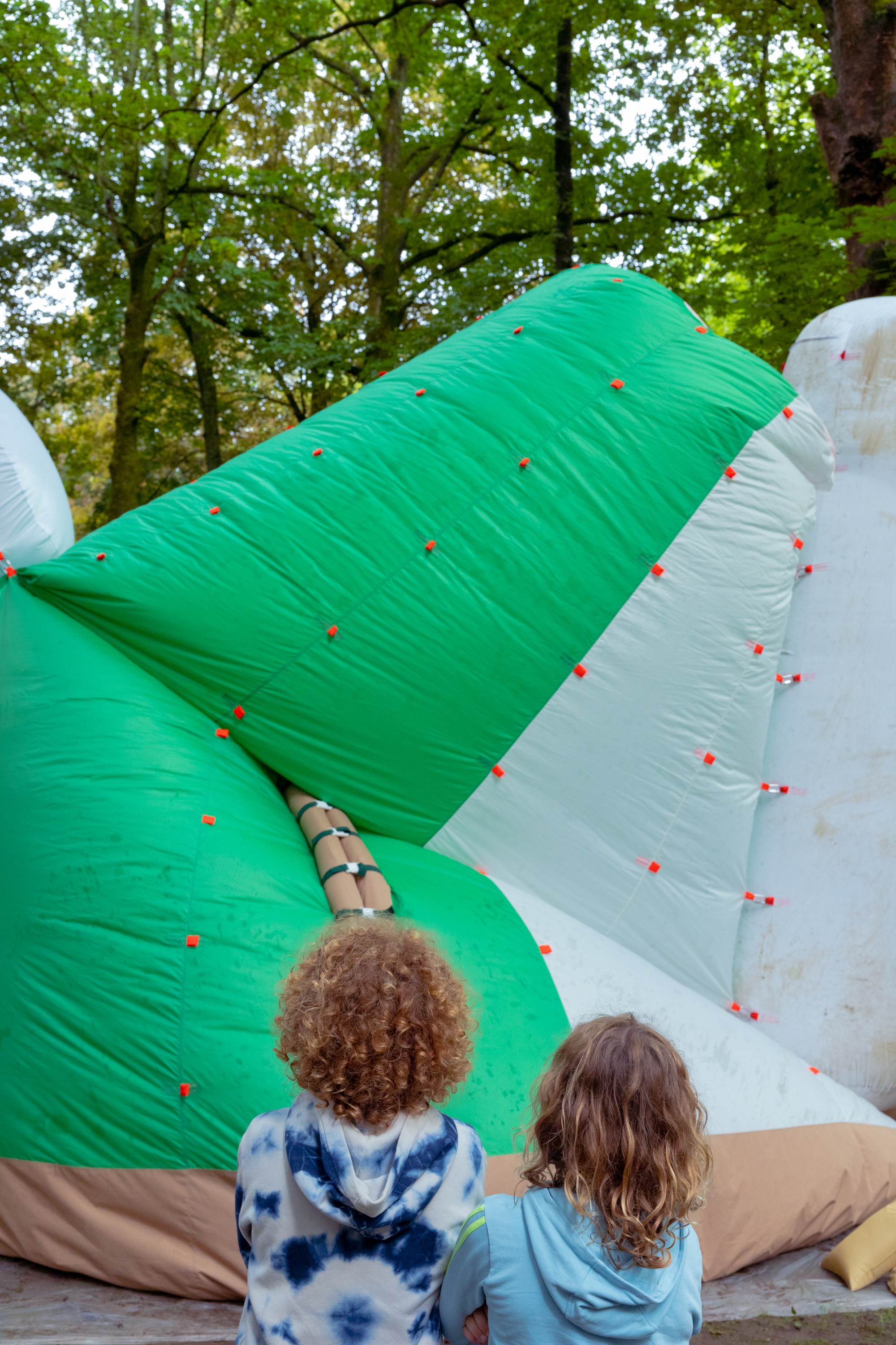 REUS(in): scale with kids
